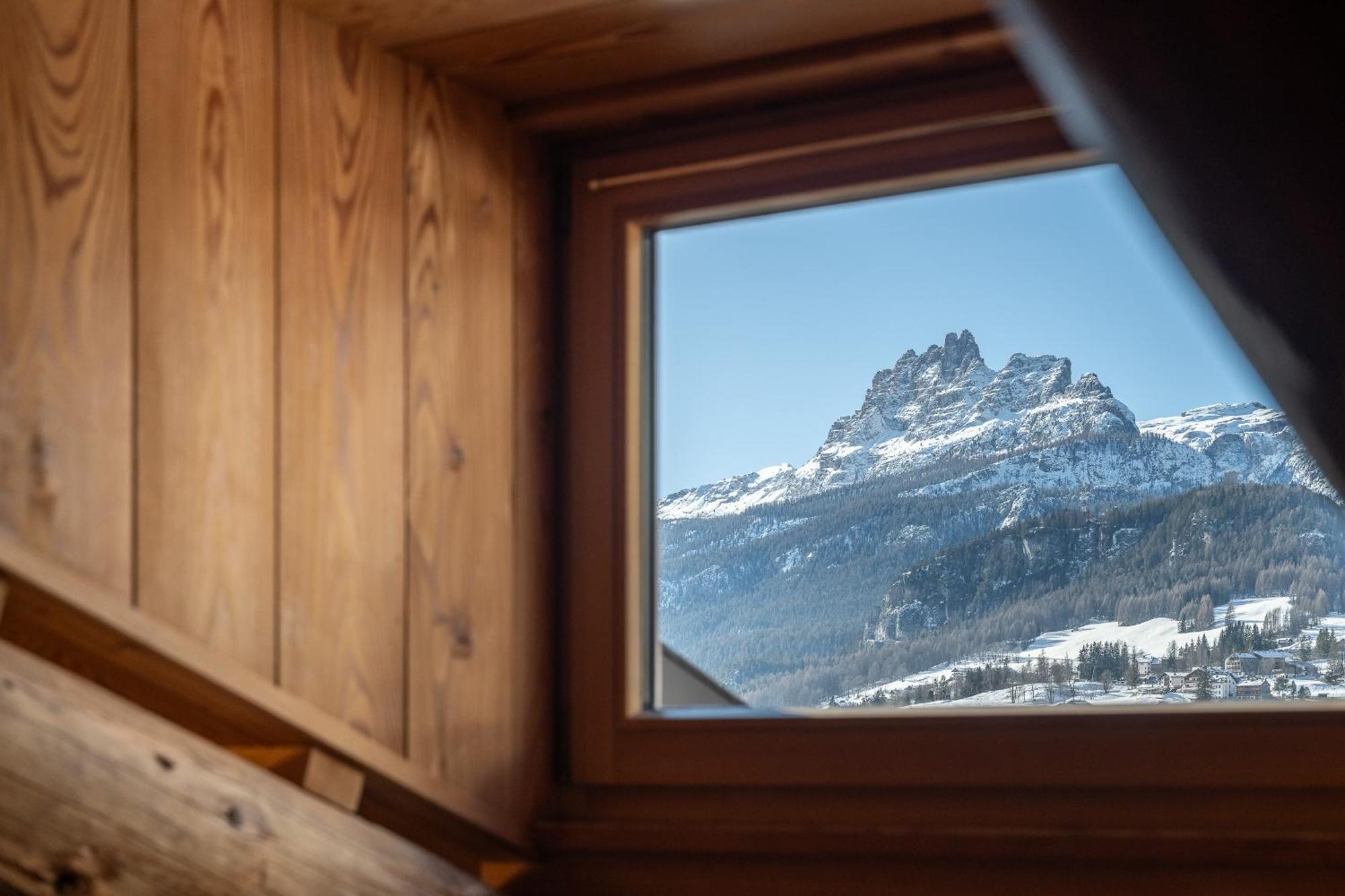 Cortina Lodge Cortina d'Ampezzo Ngoại thất bức ảnh