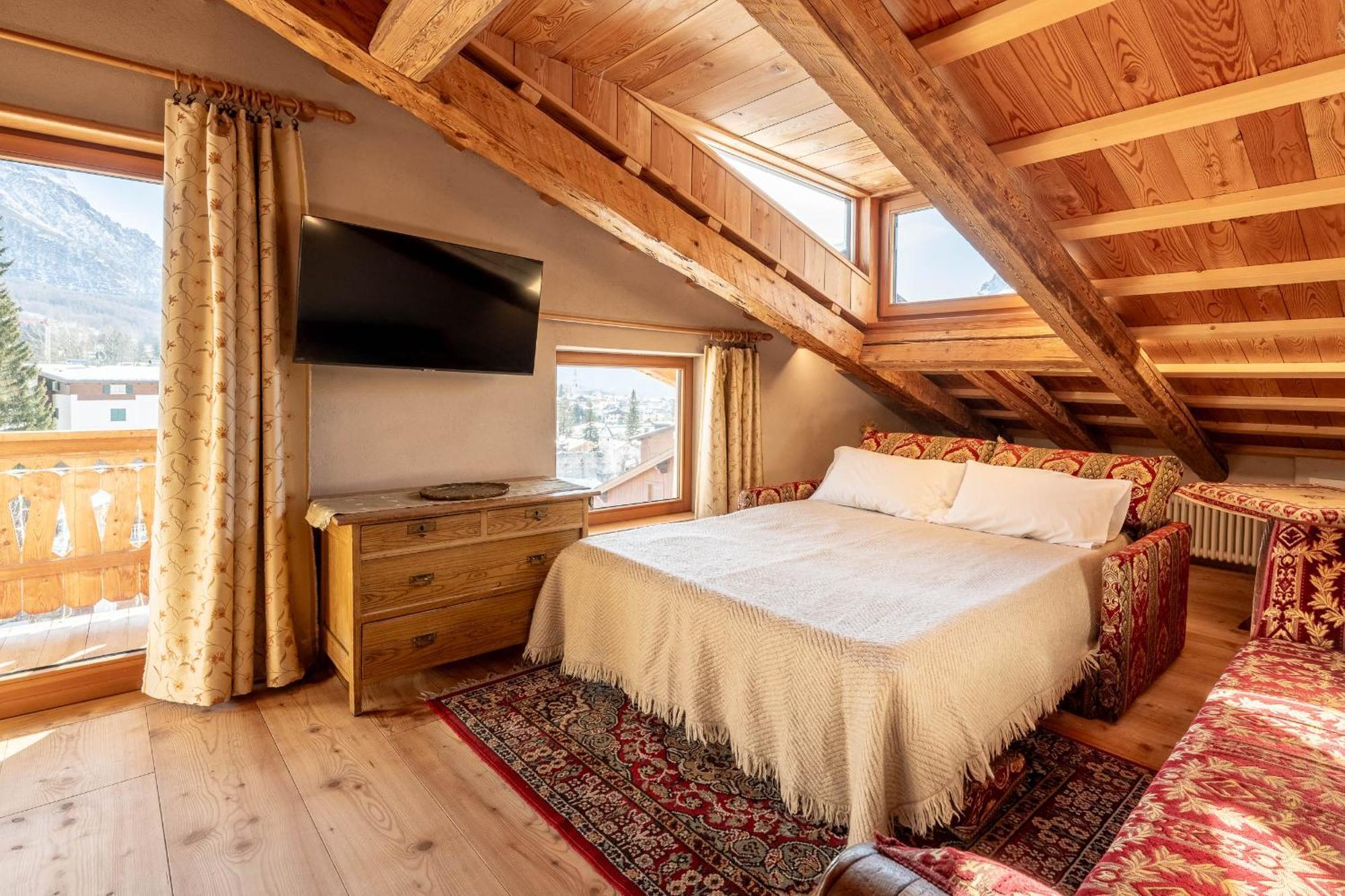 Cortina Lodge Cortina d'Ampezzo Ngoại thất bức ảnh